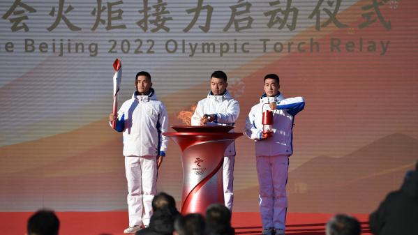 JO 2022: le relais de la flamme olympique démarre à Pékin