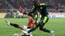 Foot : le Sénégal remporte la Coupe d'Afrique des nations pour la première fois, aux dépens de l'Egypte, aux tirs au but (4-2)