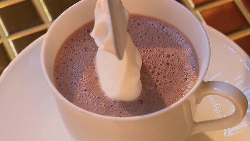 Alimentation : le chocolat chaud est-il bon pour la santé ?