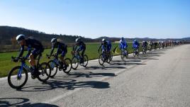 DIRECT. Tirreno-Adriatico : les coureurs sont entrés dans le circuit final à Bellante, le peloton à moins de trois minutes... Suivez la 4e étape