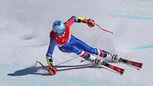 VIDEO. Paralympiques 2022 : troisième médaille en quatre courses pour Arthur Bauchet en bronze sur le slalom géant