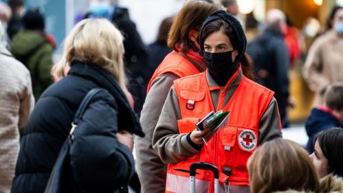 Guerre en Ukraine : comment la France organise la prise en charge des réfugiés