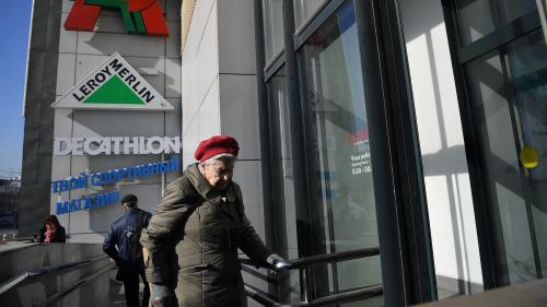 Guerre en Ukraine : Auchan assume rester en Russie, une décision justifiée 