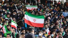 Football : l'entrée d'un stade interdit en Iran à des femmes qui avaient acheté des billets