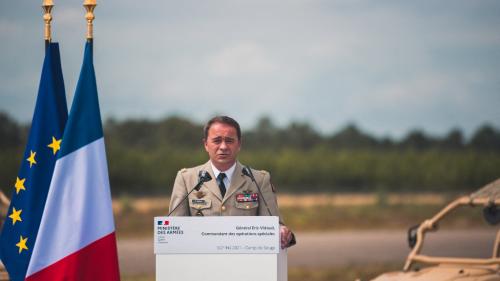 Armées : ce que l'on sait des raisons du limogeage d'Eric Vidaud, directeur du renseignement militaire