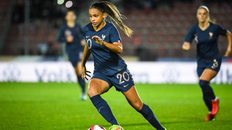 DIRECT. Galles-France : les Bleues peuvent faire un pas de plus vers la Coupe du monde...