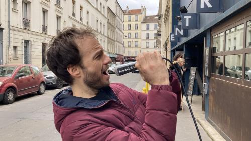 Balade dans le Paris du chanteur Benoît Dorémus