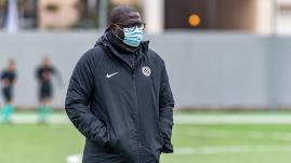 VIDEO. Frédéric Mendy, des terrains de foot à la caserne de pompier