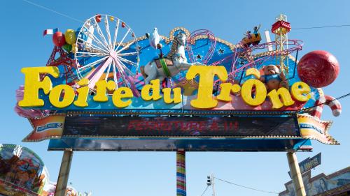 Paris : un employé d'un manège meurt percuté par un wagon à la Foire du Trône