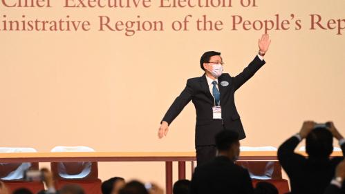 Hong Kong : l'ancien chef de la sécurité John Lee choisi par Pékin pour diriger le territoire