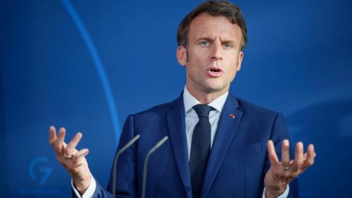 Emmanuel Macron assure connaître le nom de son prochain Premier ministre