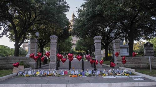 Tuerie dans une école au Texas : une survivante de 11 ans raconte s'être enduite de sang pour échapper au tireur