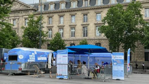 La Caravane des aidants : écoute, soutien et conseils aux aidants