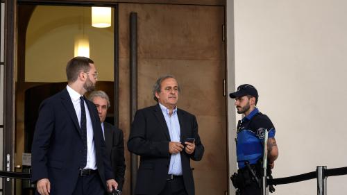 Procès Platini-Blatter : devant la justice, les deux hommes défendent un 