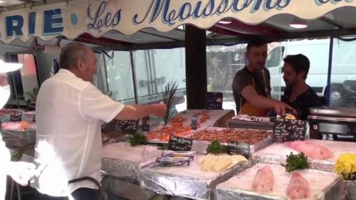 Alimentation : les prix du poisson s'envolent