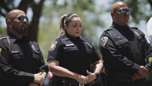 Fusillade dans une école au Texas : le policier responsable des opérations suspendu