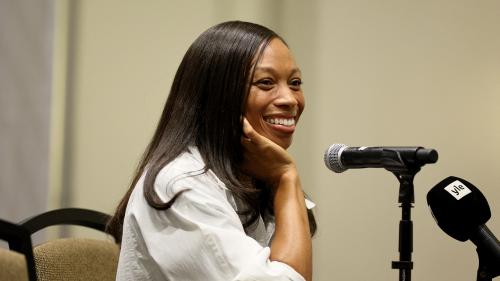 La sprinteuse américaine Allyson Felix offre de payer des services de garde d'enfants aux autres athlètes