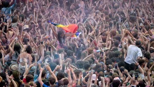 EN IMAGES. Record de fréquentation à Solidays, avec 247 000 festivaliers, une ministre et un renard