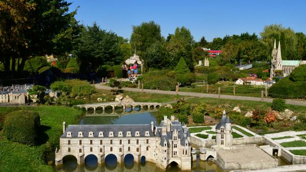 France Miniature : un parc de 117 maquettes des principaux monuments de notre pays à Elancourt dans les Yvelines