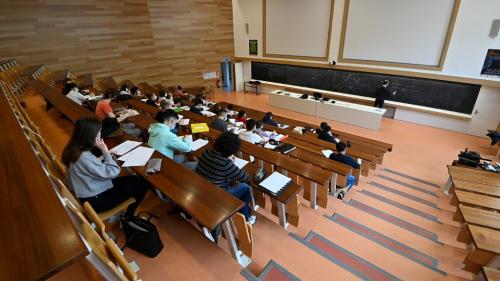 INFO FRANCEINFO. Pouvoir d'achat : les bourses étudiantes vont augmenter de 4%