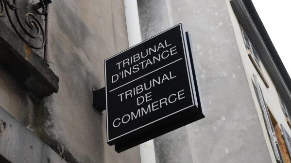 Economie : comment expliquer que les défaillances d'entreprises repartent à la hausse en France