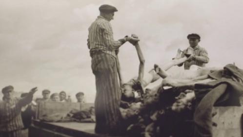 Lee Miller, des photographies glamour des pages de Vogue au camp de concentration de Dachau