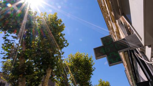 Météo : trois questions sur la canicule qui dure depuis une dizaine de jours dans le Sud-Est