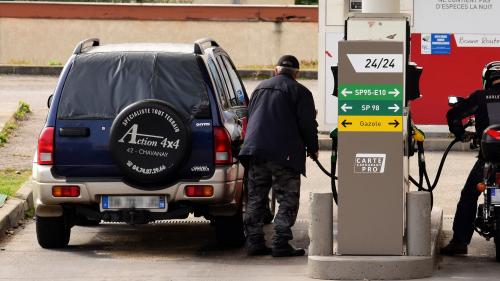 VRAI OU FAKE. Les 10% les plus aisés consomment-ils 10 fois plus de carburant que les 10% les plus modestes ?