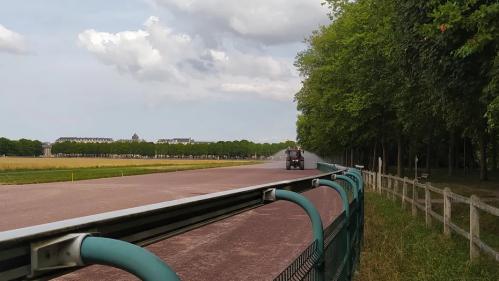 Sécheresse : l'arrosage d'un hippodrome à Caen en plein après-midi pose question