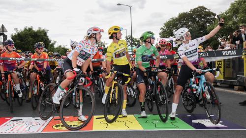 Tour de France femmes 2022 : spectacle, public, sexisme... Ce qu'on a aimé et moins aimé