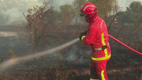 Incendie dans le Gard : un pompier grièvement blessé