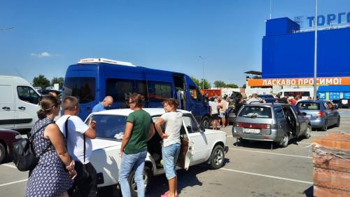 REPORTAGE. Guerre en Ukraine : l'afflux à Zaporijjia des habitants des zones sous occupation russe