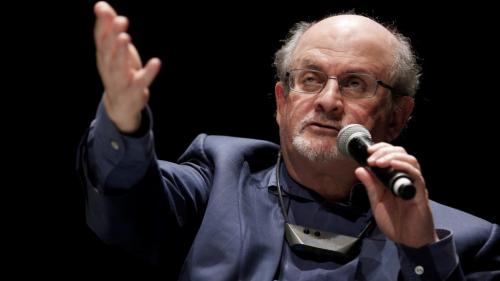 Etats-Unis : Salman Rushdie, l'auteur des 