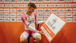 Cyclisme : le Britannique Daniel Bigham bat le record de l'heure en parcourant 55,548 kilomètres