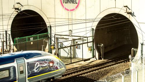 Tunnel sous la manche : des passagers évacués par un tunnel de service après un incident