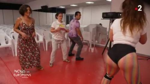 VIDEO. Espagne : une anthropologue apprend à danser le twerk à des hommes pour les aider à s'affranchir des normes de la masculinité