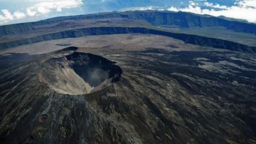 Piton de la Fournaise : une éruption probable à brève échéance, passage en alerte 1