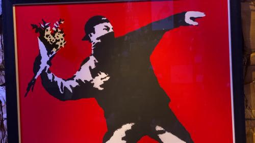 Banksy : une exposition gratuite de 200 objets du street artiste à Marseille