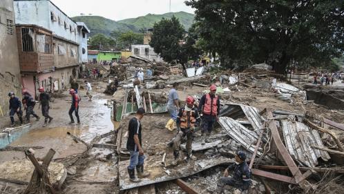 Venezuela : au moins 25 morts et 52 disparus dans un glissement de terrain