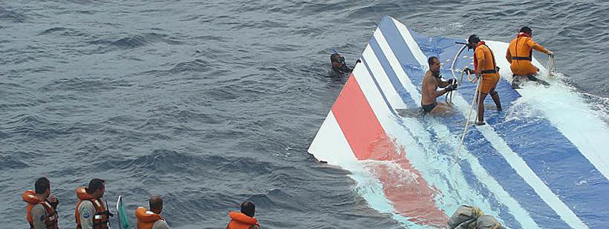 Crash Du Vol Rio Paris Trois Questions Sur Le Procès Dairbus Et Air