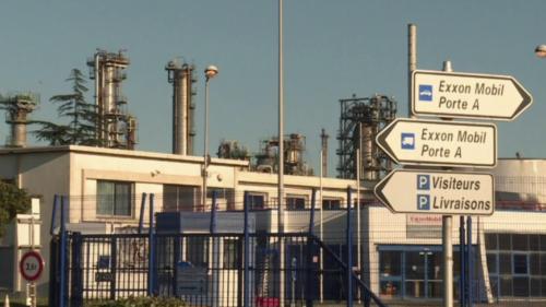 Pénurie de carburant : que va changer la réquisition des salariés d'Esso-ExxonMobil ?