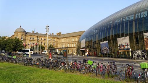 Strasbourg : le premier RER en région entre en circulation