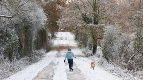 Neige et verglas : six départements du centre-est placés en vigilance orange