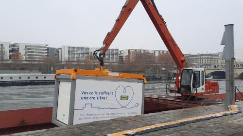 Ikea sur Seine : le géant suédois va livrer ses clients parisiens par bateau pour éviter les bouchons