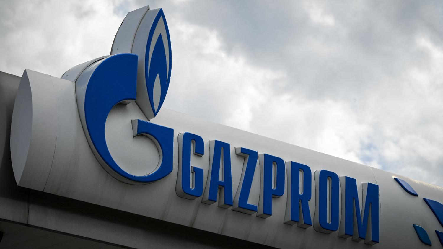 Eksport gazu przez Gazprom zmniejszy się w 2022 roku prawie o połowę