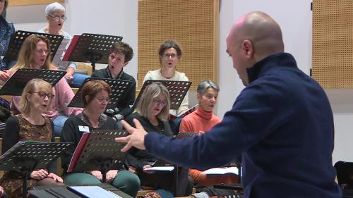 A Dijon, les artistes amateurs et professionnels du Labopéra chanteront Carmen au Zénith