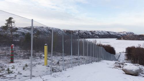 Guerre en Ukraine : un homme entre en Norvège à pied depuis la Russie et affirme être un ancien combattant de la milice Wagner