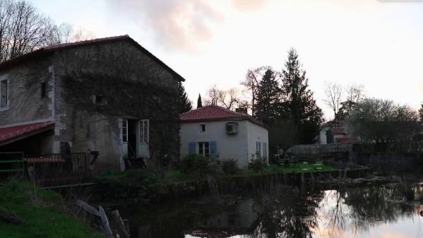 Charente : à la rencontre d'une meunière et de son moulin tricentenaire