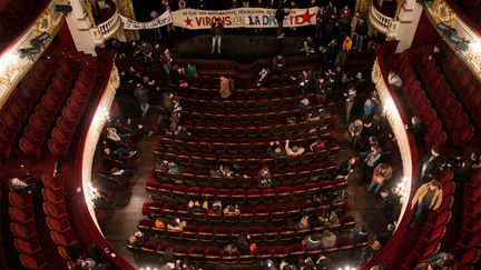 La Comédie Française occupée par les intermittents (26 avril 2016)
 (Citizenside / Mannone Cadoret / Citizenside / AFP)