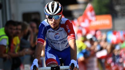 Thibaut Pinot&nbsp;lors du Critérium du Dauphiné, le 16 juin 2019 à Champéry. (ANNE-CHRISTINE POUJOULAT / AFP)